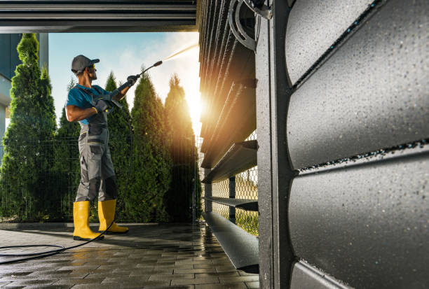 Best Pool Deck Cleaning  in Lanham, MD